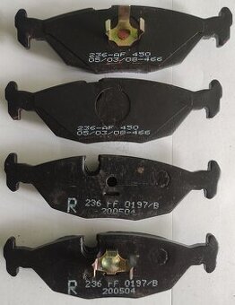 Brzdové destičky BMW rok 1981-1994-dvě sady