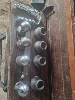 Pouzdra na výrobu třístranné sklopky