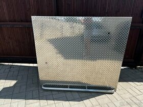 Nástavba do vozů pick up - kvalitní krytý box do korby