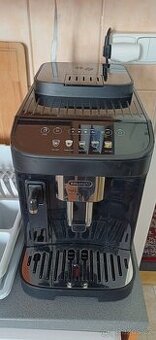 Kavovar DeLonghi