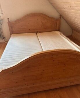 Krásná ložnice z robustního masivu,6509