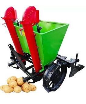 Dvouřádkový sazeč brambor za traktor