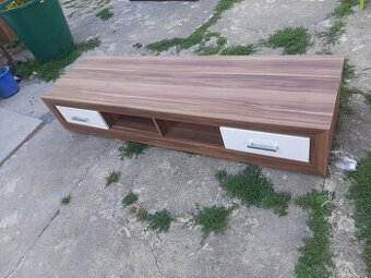 Skříňka pod televizi 198×56 výška 37cm
