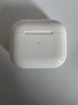 Prodám originální Apple AirPods 2 – nabíjecí pouzdro + pravé