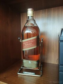 36 let stará whisky Red Label 4,5 litrů