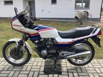 Honda CBX 550 F2, r.v. 1983