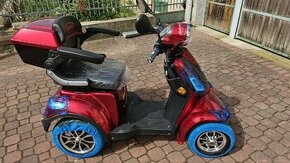 Elektrický vozík - čtyřkolka pro seniory SELVO 41000Li-EB
