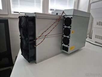 Prodám 10ks těžební stroj Bitmain E9 PRO cca 1 rok starý