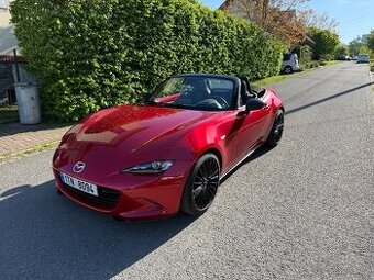Mazda MX-5 ND 118kW, super stav, garažováno, servisováno