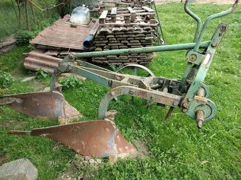 Prodám nářadí za traktor.