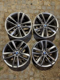 Originální sada alu disku BMW 6 G11 a 7 G12 R19