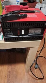 Nabíječka 6V/12V 8A