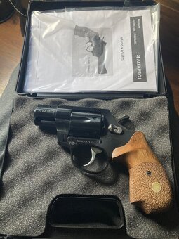 Flobert 9mm Alfaproj nestřilený revolver