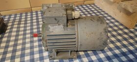 Elektromotor 250 W 2800 ot./min. Jednofázový