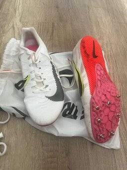 Nike univerzální tretry