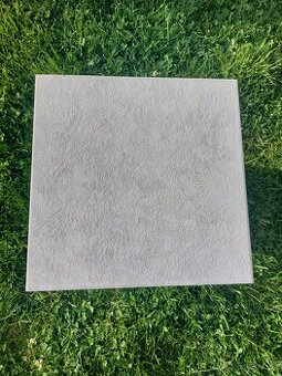 Dlaždice 33cm