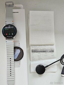 Samsung Galaxy Watch7 44 mm LTE šedé