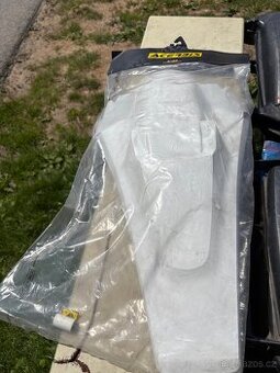 Zadní blatník– Husqvarna FE 350 (2019), nerozbalený - 1