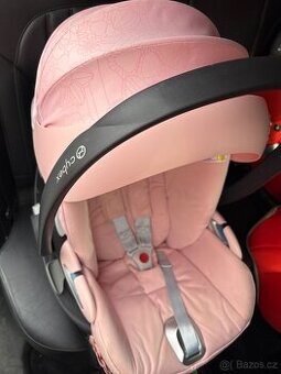 Autosedačka Cybex platinum T cloud růžová