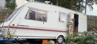 Obytný karavan Challenger 520