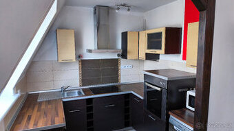 Prodej slunného bytu 2+1, 68 m2, s dvěma lodžiemi, Prostějov