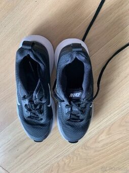 Tenisky Nike - 1