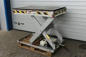 koupím zvedací plošinu