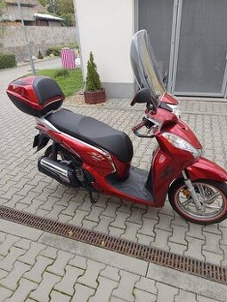 Honda SH300