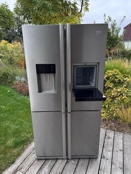 Americká lednice Beko GNE134631X