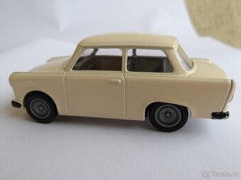 Celokovový model Trabant