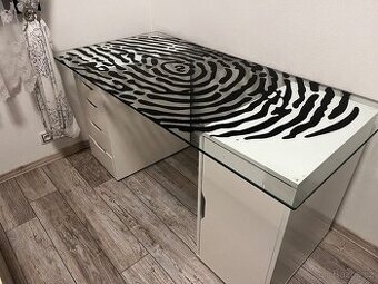 psací stul Ikea