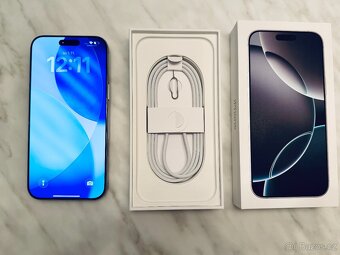 📱 iPhone 16 Pro Max 256 GB – Bílý titan, Záruka 12M