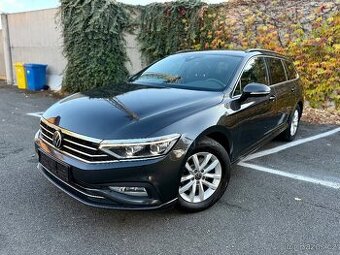 VW Passat B8 2.0 TDI 110Kw/DSG/MatrixIQLed/Kamera/Webasto - 1