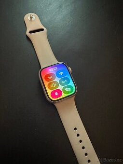 Apple Watch 8 45 mm LTE - 1