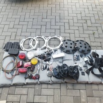 Škoda 100 1000 110r 120 mix dílů číslo 1 - CENA ZA VŠE