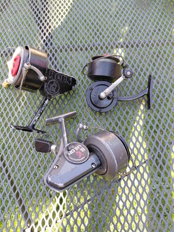 Staré rybářské navijáky