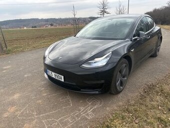 Tesla model 3 long range 75 kw