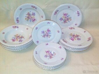 jídelní sada talířů, květinový vzor, zlacený okraj