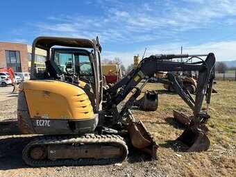 Volvo EC27C