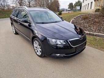 Škoda Superb 2 combi 2,0 TDI facelift , navi, xenony