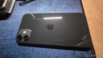 iPhone 11 černý 64GB TOP stav - ZÁRUKA