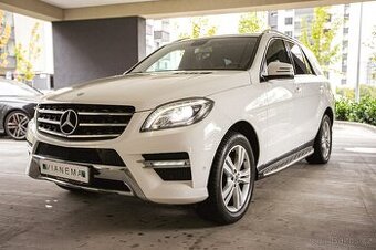 Mercedes-Benz ML 350 BLUETEC 4MATIC AMG