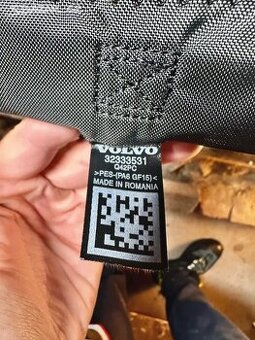 Volvo XC60 originální dělící síť (32333531)