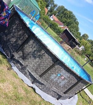 Nadzemní bazén+ písková filtace