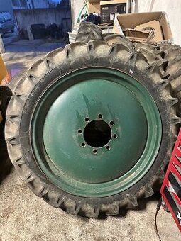 Kompletní kola Zetor 25K