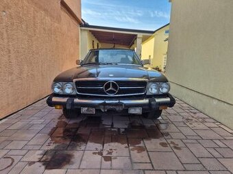 Mercedes Benz SL380 W107