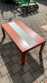 Konferenční stolek - 1