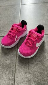 Nové boty Nike vel. 23,5