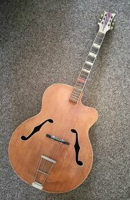 Gibsonka německá 50. léta - jazzová kytara