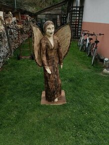 Dřevořezba anděl